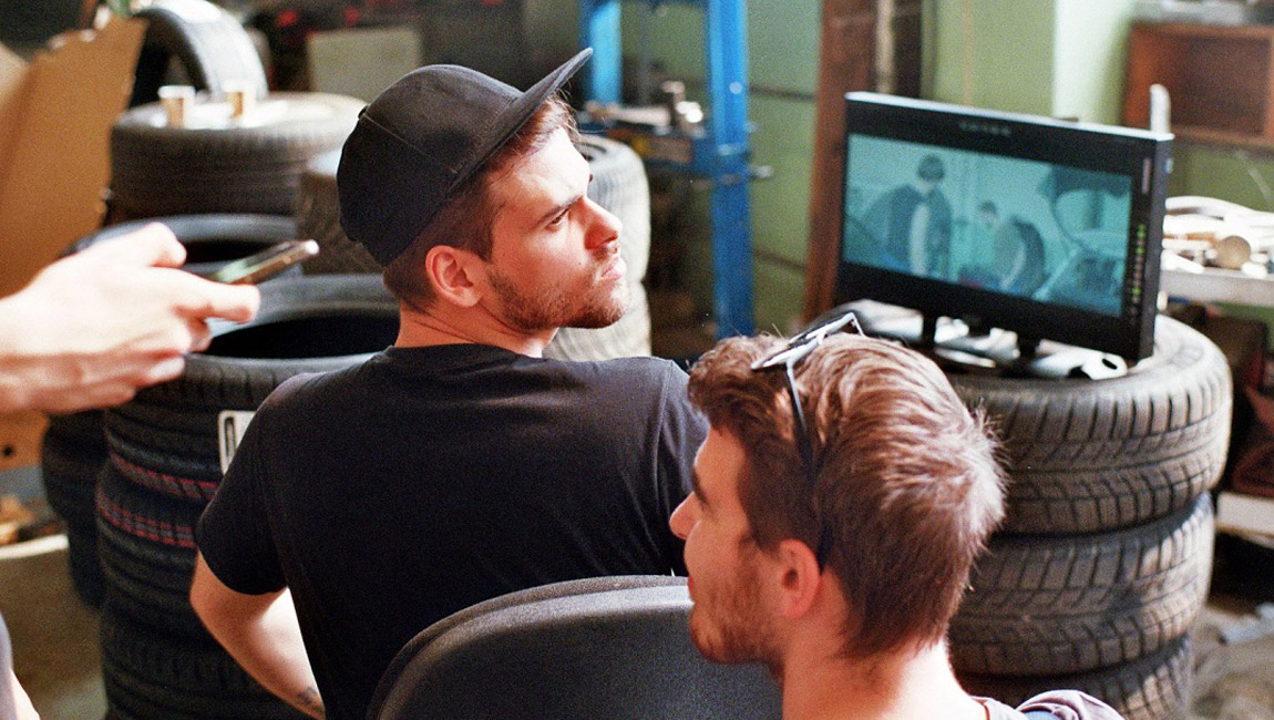 LGBTI ľudia v slovenských filmoch sú často na smiech, upozorňuje dramaturg Filmového festivalu inakosti