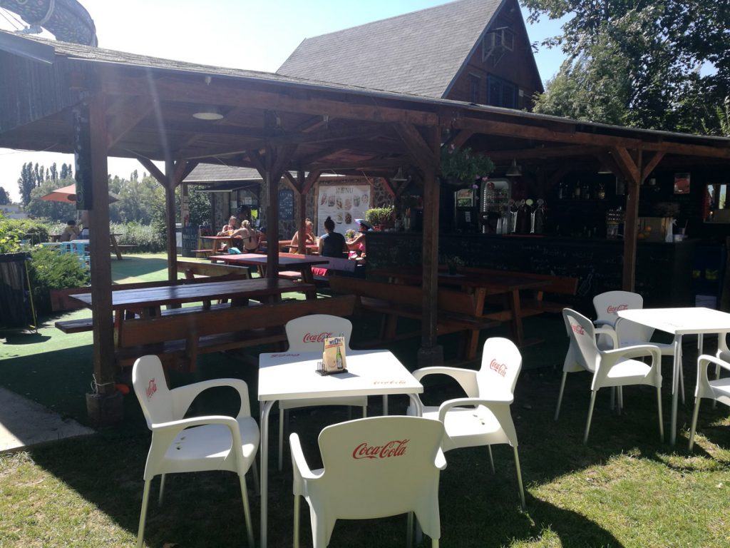 Leto, chalani a žúr pri tobogane! Dnes Tepláreň na Zlatých pieskoch