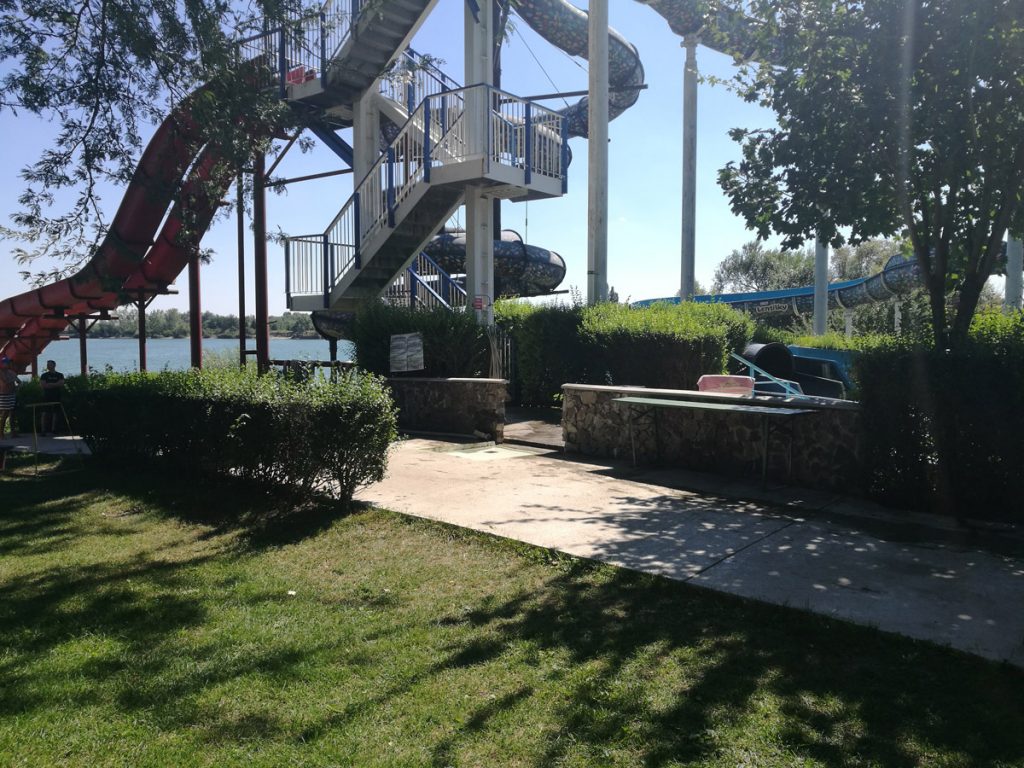 Leto, chalani a žúr pri tobogane! Dnes Tepláreň na Zlatých pieskoch