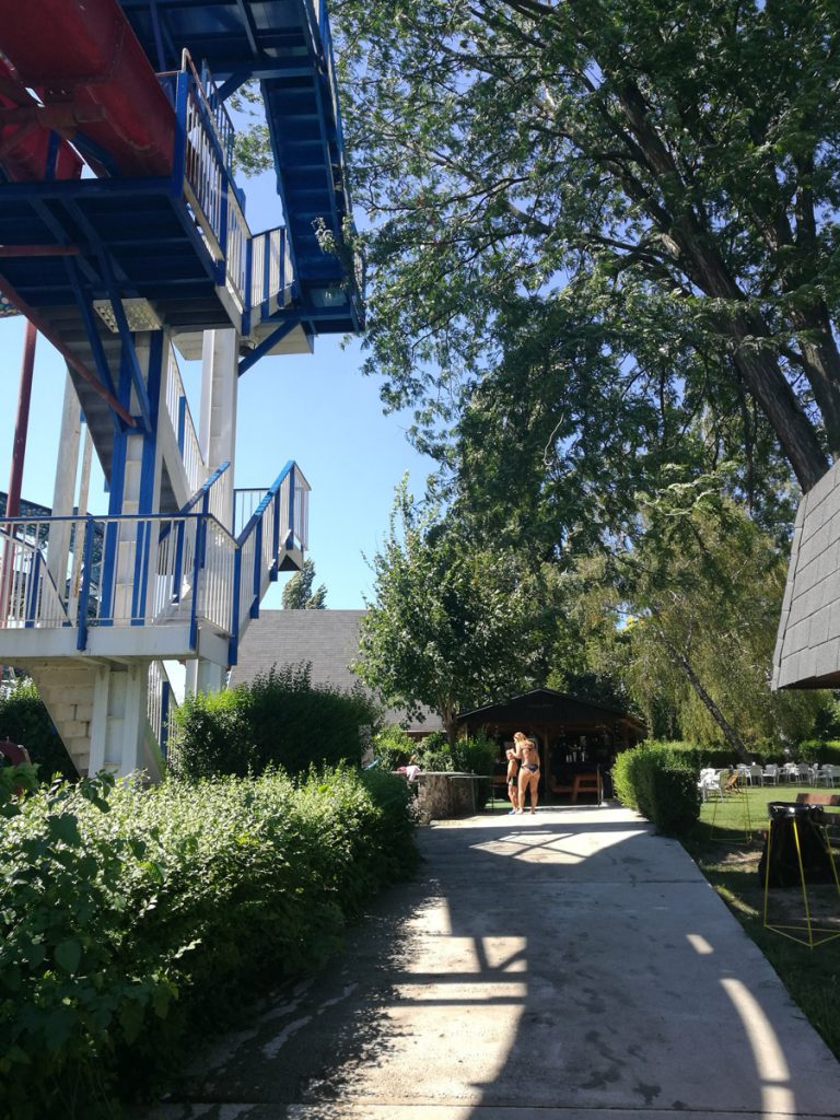 Leto, chalani a žúr pri tobogane! Dnes Tepláreň na Zlatých pieskoch