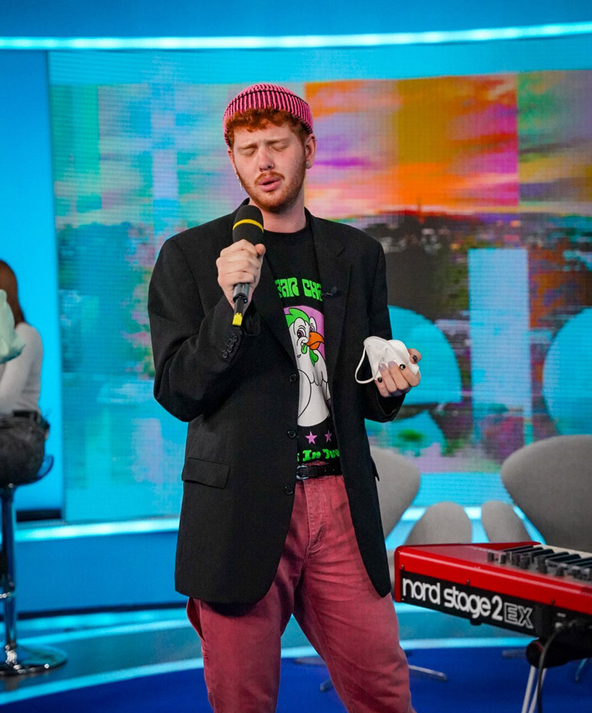 „Ak toto čítaš a si v podobnej situácii, tak vedz, že nie si sám!“ O orientácii hovorí spevák Jakub Pružinský