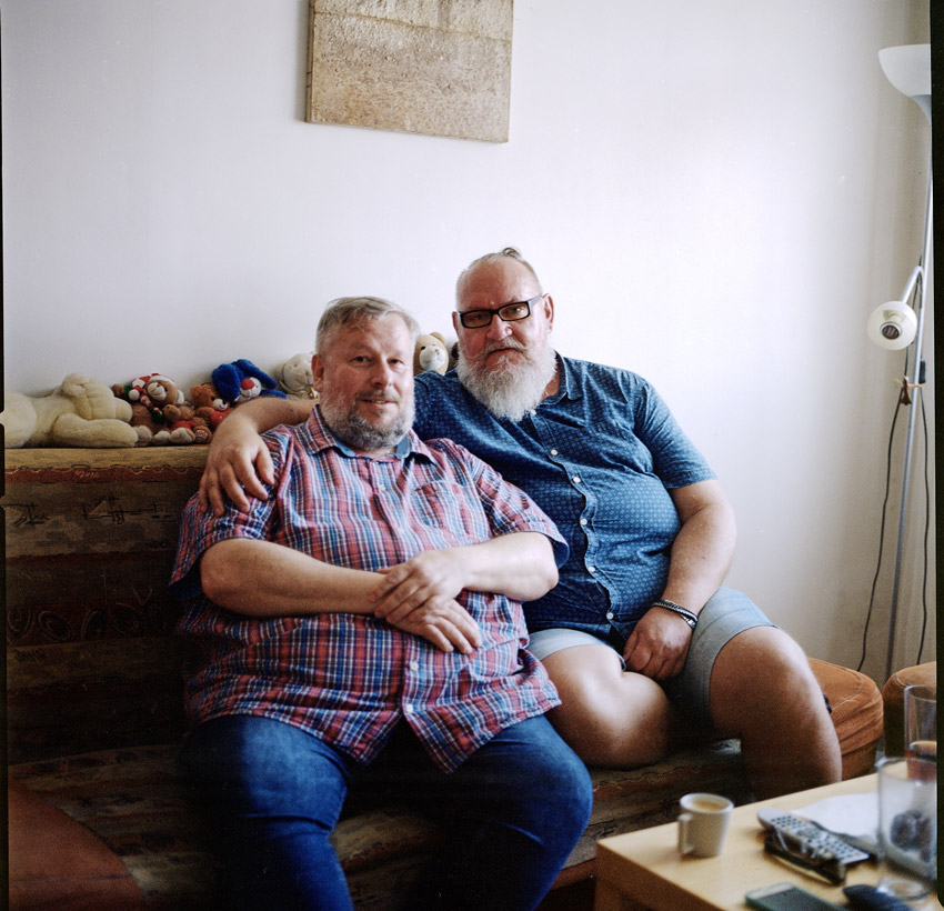 Súkromie LGBTI ľudí na Slovensku odhaľuje projekt Neskrývaná láska