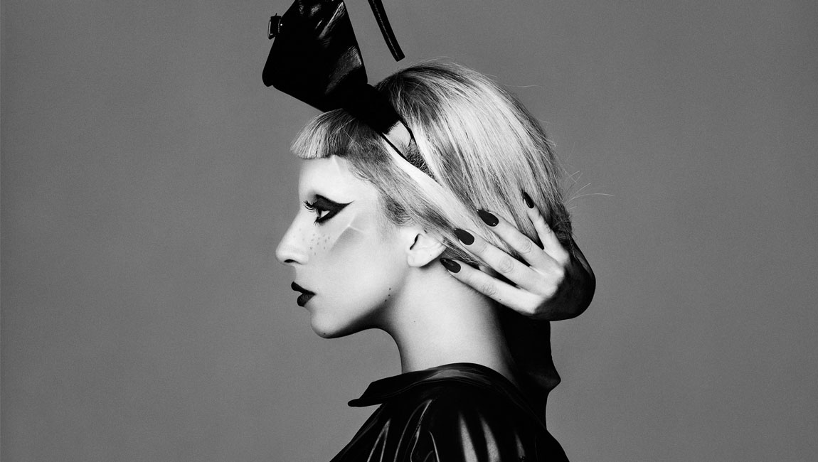 Lady Gaga dnes oslavuje 35 rokov. Čo z nej robí gejikonu a prečo ju tak milujeme?