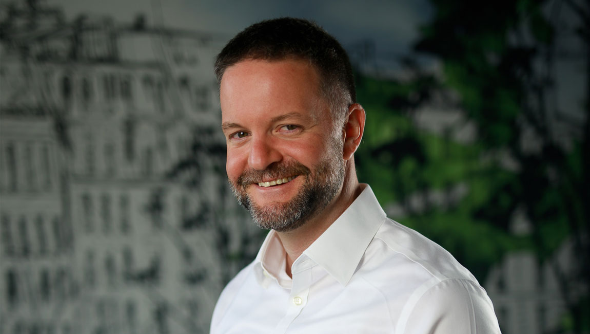 Richardom Hargašom, riaditeľom lokálnej divízie Technology v Accenture Slovensko