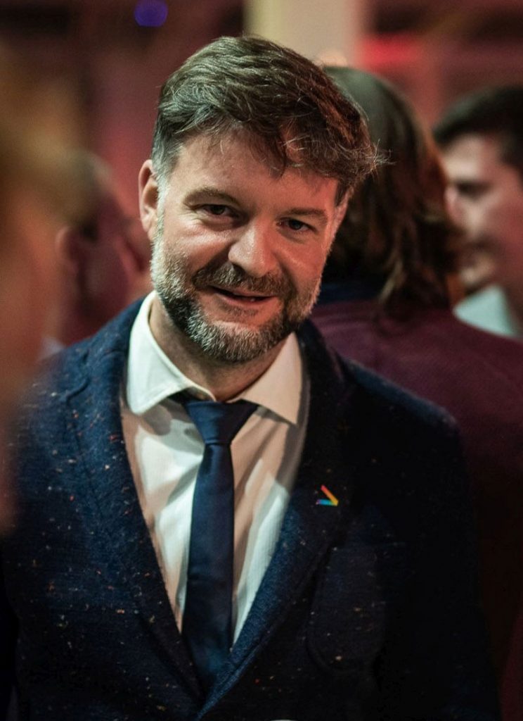 Richardom Hargašom, riaditeľom lokálnej divízie Technology v Accenture Slovensko