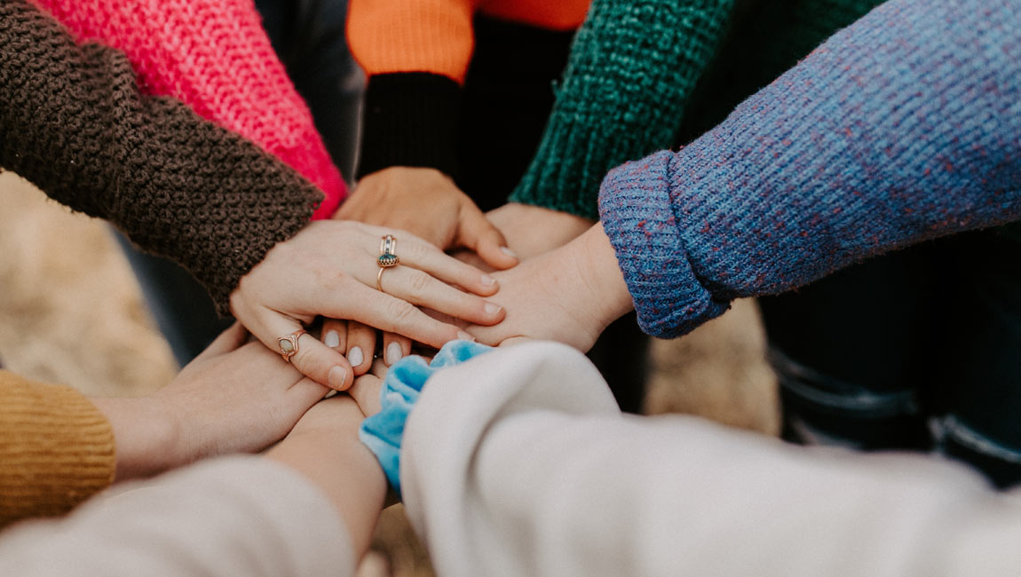 LGBTI+ ľudia sú súčasťou pracovných kolektívov. Na Slovensku vzniká pre firmy vzdelávací program