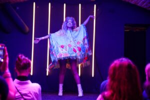 queerslovakia fotky z februárového Tepláreň kabaret
