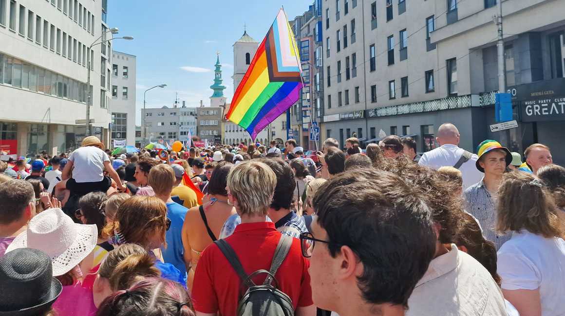 Ako pomôcť LGBTI+ združeniam v ich práci? Napríklad im pošli 2 % z dane